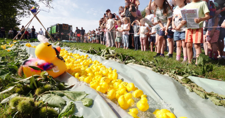 Merano Speck sponsert Entenrennen